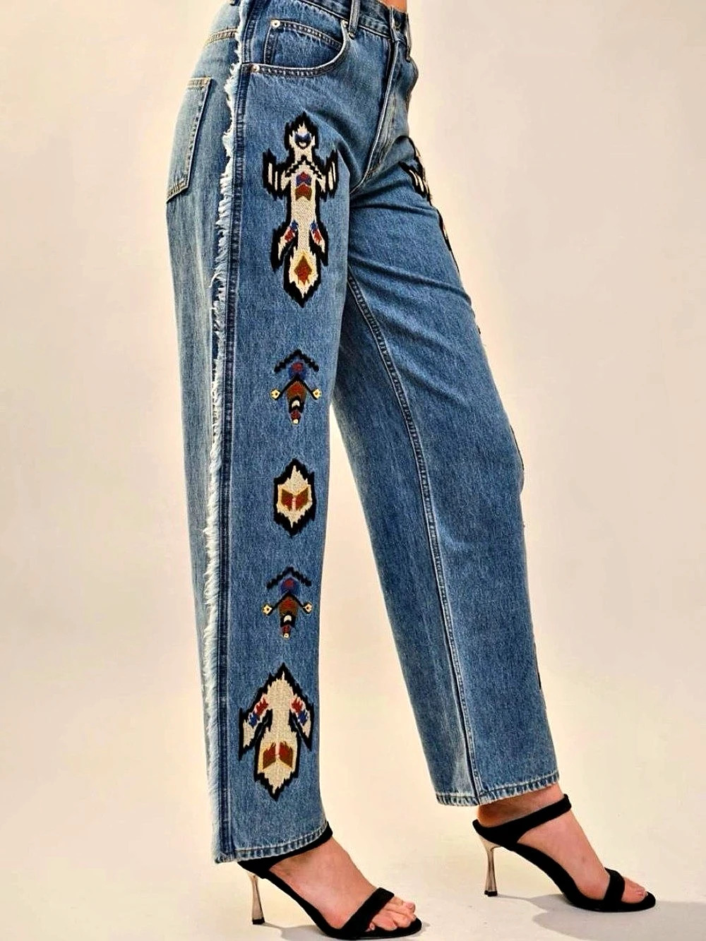 Tribal Embroidered Fringed Blue B High Rise Wide Leg Jeans Blue NWT M Southweste